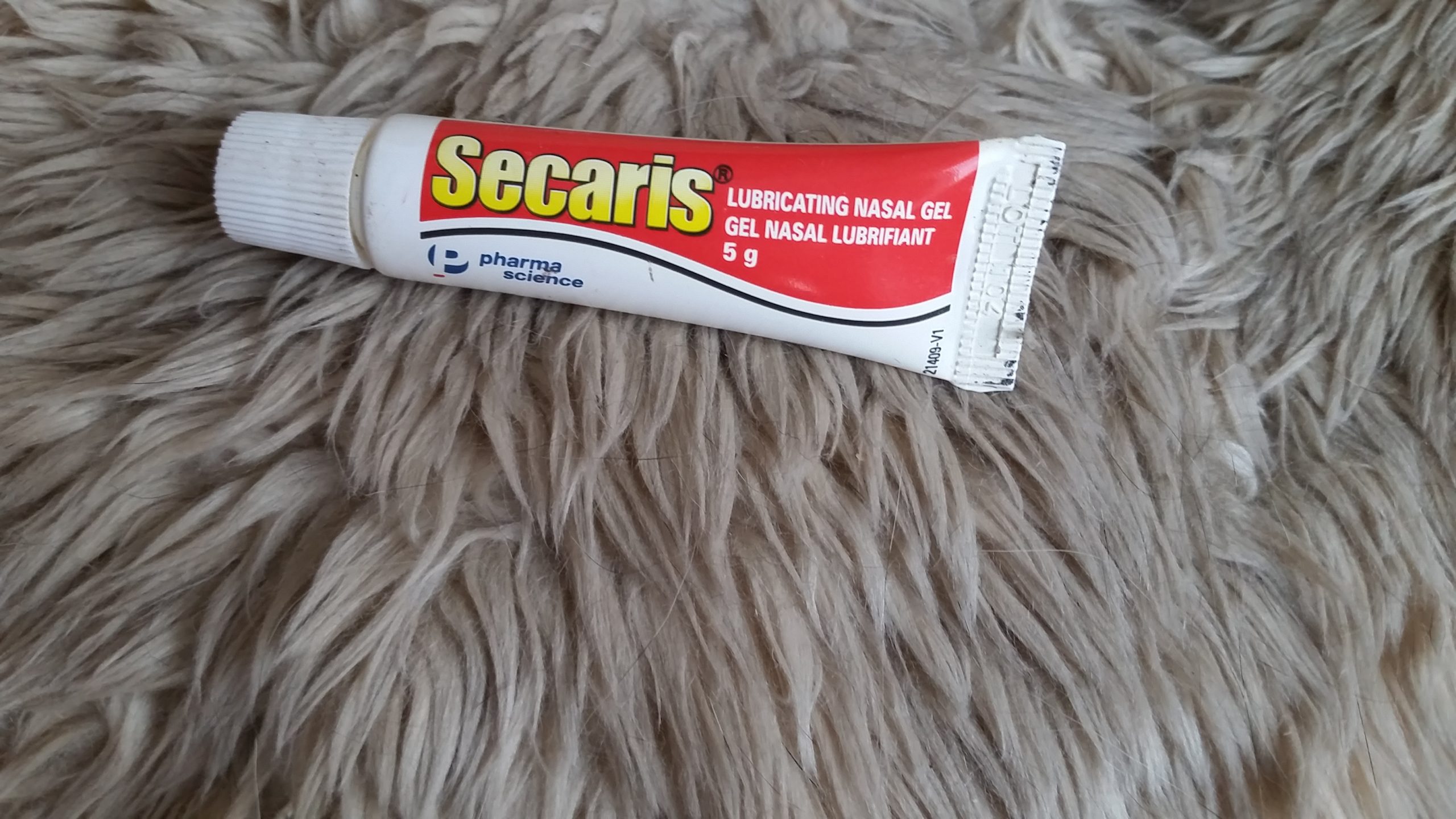 Secaris 5g tube of lubricating nasal gel for nasal dryness relief